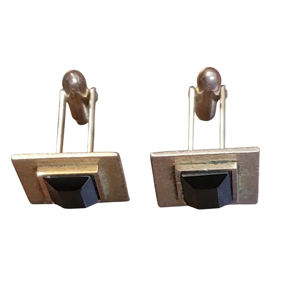Vintage Rectangular Gold-Toned Cufflinks With Black Faceted Stones Elegant